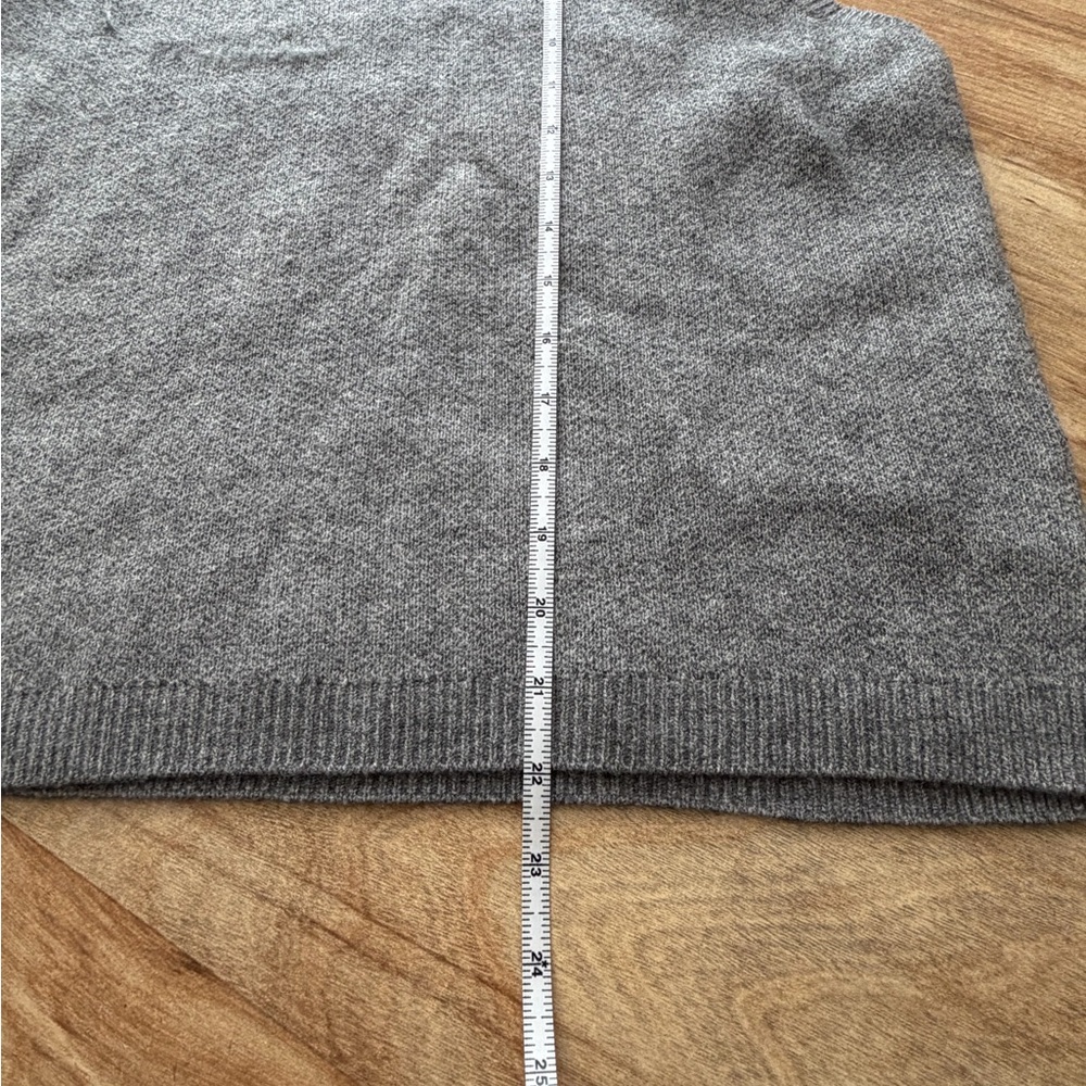 Revolve Song of Style Heather Gray Knit Fabric - Picture 4 of 8